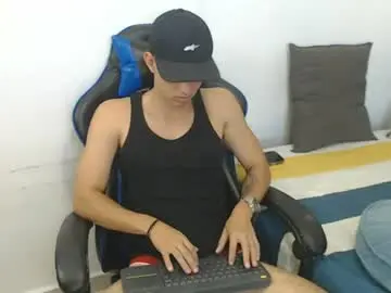 Chaturbate Free Porn Cam of jake_shadow14