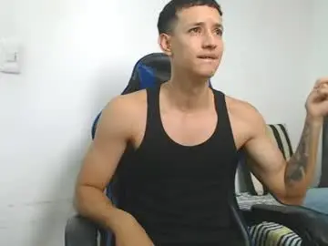 Chaturbate Live Sex Cam of jake_shadow14