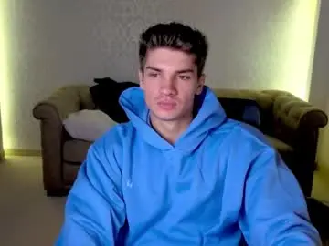 Chaturbate Private Sex Chat of maxkaiden