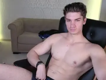 Chaturbate Live Sex Cam of maxkaiden