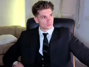 Chaturbate Sex Cam of maxkaiden