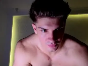 Chaturbate Sex Cam of maxkaiden