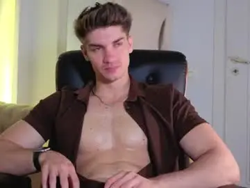 Chaturbate Best live sex cam show of maxkaiden