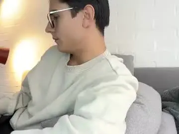 Chaturbate Live Sex of hey_cesard