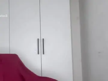Chaturbate Free Porn Cam of wlademarbergs