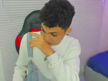 Chaturbate Live Sex Cam of cameron_lux4