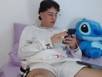 Chaturbate Live Sex of manuelr77
