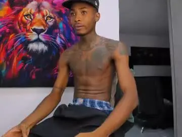 Chaturbate Live Sex Cam of _pantera_09