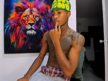 Chaturbate Live Sex Cam of _pantera_09
