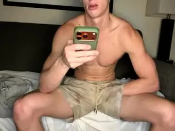 Chaturbate Live Sex Cam of noah69nines