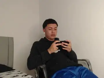 Chaturbate Nude Webcam of alex__lover