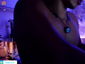 Chaturbate Live Sex Cam of no_face_69