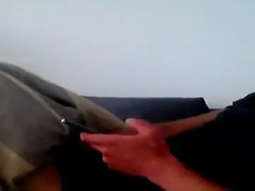 Chaturbate Live Sex Cam of hubikush22