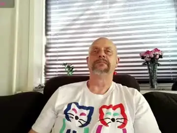 Chaturbate Adult Video Chat of hardmrlazy