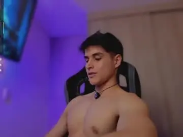 Chaturbate Best live sex cam show of thomklein