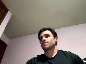 Chaturbate Free Live Porn of athlete_boy22