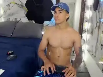 Chaturbate Live Sex of goldendesirexx_