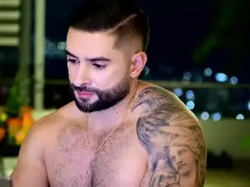 Chaturbate Live Sex Cam of lukhass