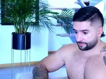 Chaturbate Live Porn of lukhass