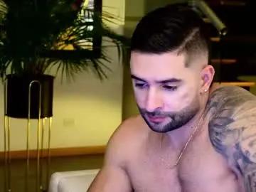 Chaturbate Live Sex Cam of lukhass
