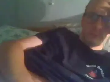 Chaturbate Free Live Porn of bernie484237