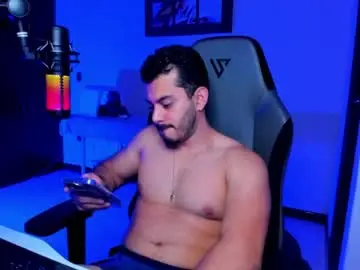 Chaturbate Watch Live Sex Cams of bruno_diaz31