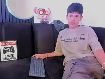 Chaturbate Free Porn Cam of haku_ghospel