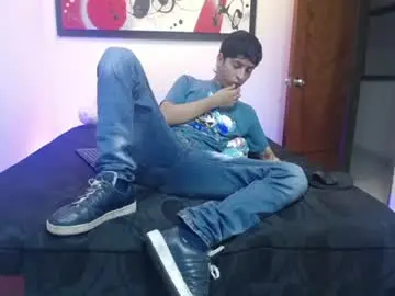 Chaturbate Live Sex of hardsexlove08