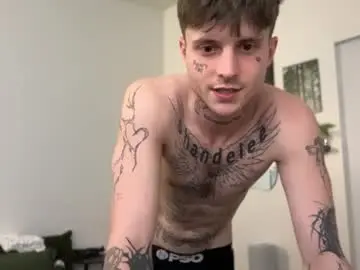 Chaturbate Adult Video Chat of prettyboyszn