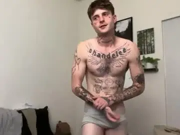 Chaturbate Adult Video Chat of prettyboyszn