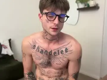 Chaturbate Free Porn Cam of prettyboyszn
