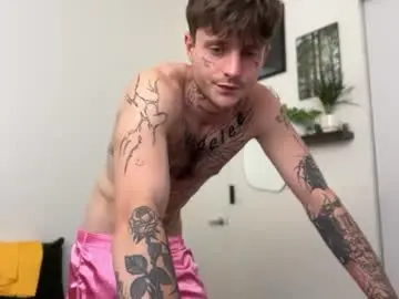 Chaturbate Adult Webcam of prettyboyszn