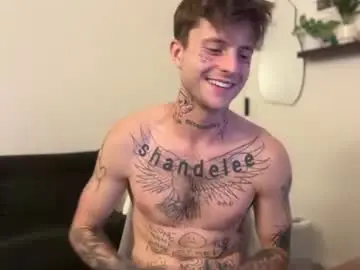 Chaturbate Adult Webcam of prettyboyszn