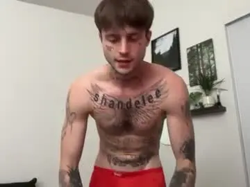 Chaturbate Live Sex Cam of prettyboyszn