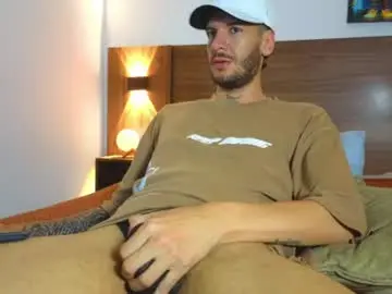 Chaturbate Live Sex Cam of max_tayloor