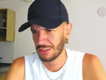 Chaturbate Live Sex Cam of max_tayloor