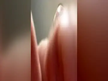 Chaturbate Live Sex of someguy4f