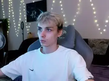 Chaturbate Adult Video Chat of danny_fox888