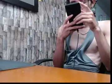 Chaturbate Free Porn Cam of jhosuamoore2