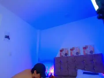 Chaturbate Live Sex of ethan_briggs