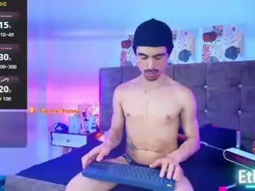 Chaturbate Live Porn of ethan_briggs