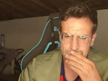 Chaturbate Live Sex Cam of firefighterr88