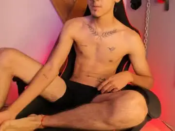 Chaturbate Live Sex Cam of dilan_ar5