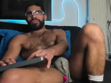 Chaturbate Free Porn Cam of sweatyhairypig1