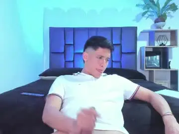 Chaturbate Free Porn Cam of santilux_