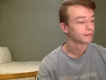 Chaturbate Live Sex Cam of ashingwest97