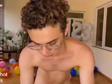Chaturbate Best live sex cam show of herman_gross