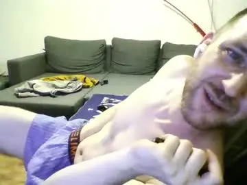 Chaturbate Free Porn Cam of ricciardio