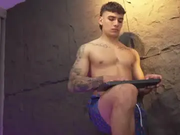 Chaturbate Live Sex Cam of joseph__boy