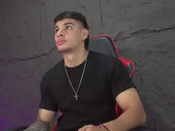 Chaturbate Sex Chat of joseph__boy